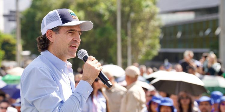 Lanzamos el proyecto “Mi Río, Mis Quebradas”, alcalde de Medellín