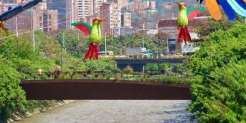 Alumbrados 2025  homenaje a los 350 años de Medellín