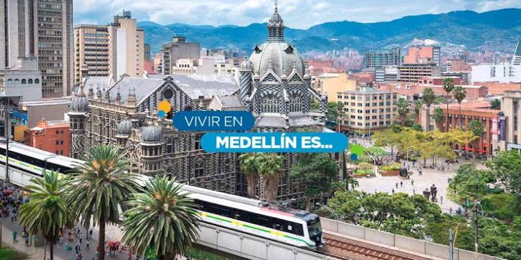 ‘¡Hablar bien de Medellín!’